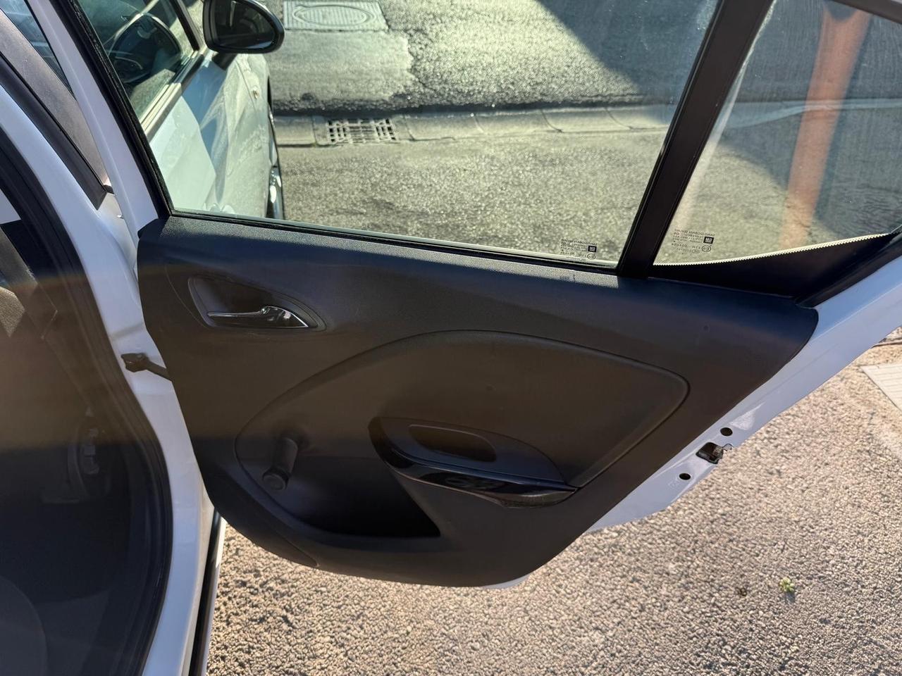 OPEL CORSA 1.4 GPL 90 (CV) 2015