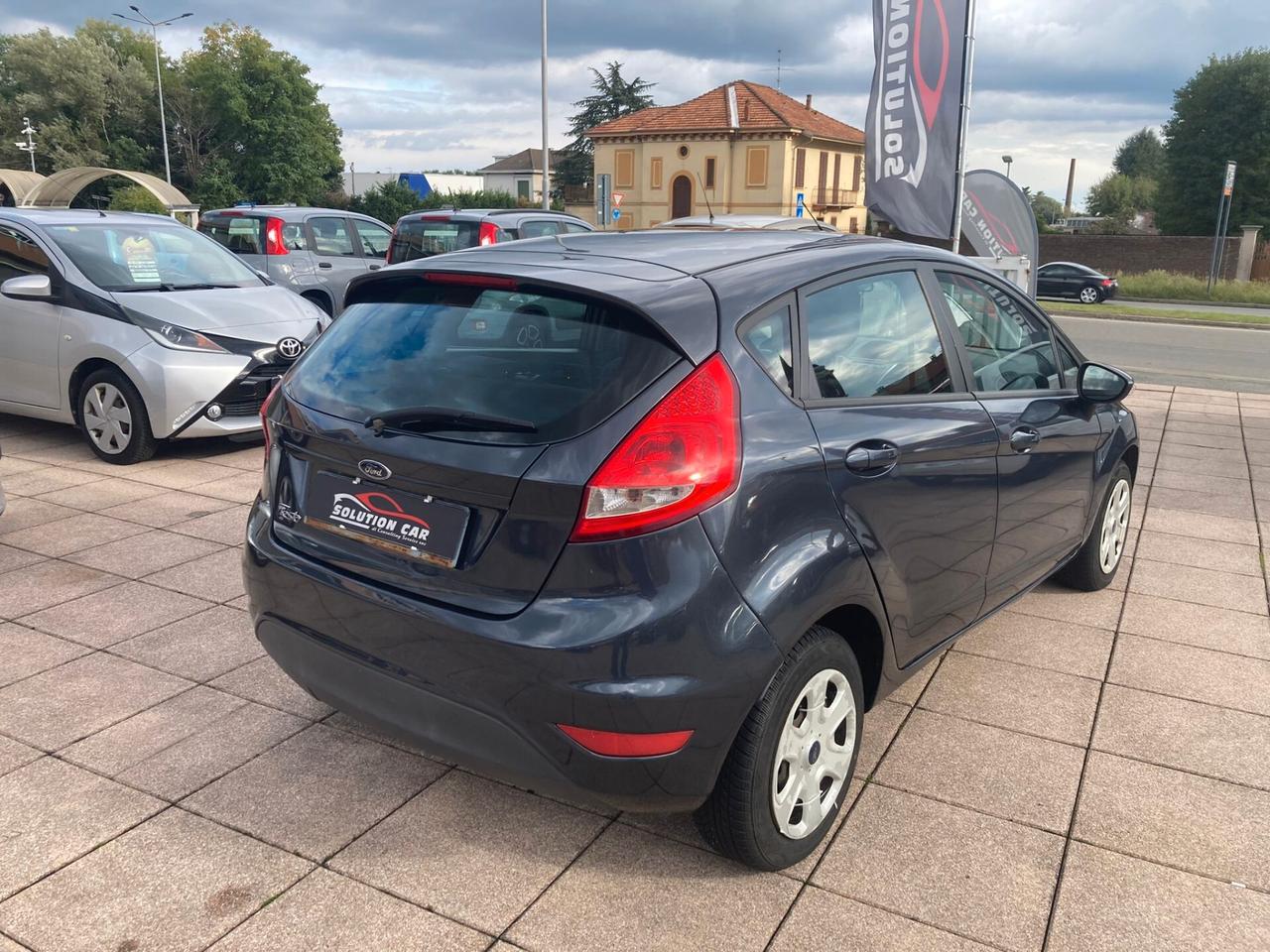 Ford Fiesta 1.4 5 porte Bz.- GPL Titanium