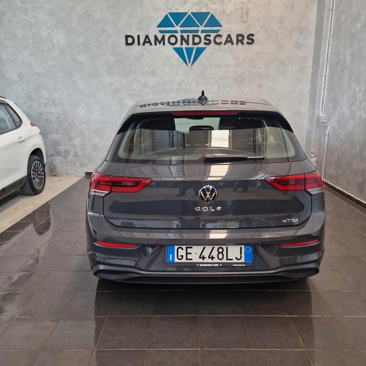 Volkswagen Golf 1.0 eTSI EVO DSG Life