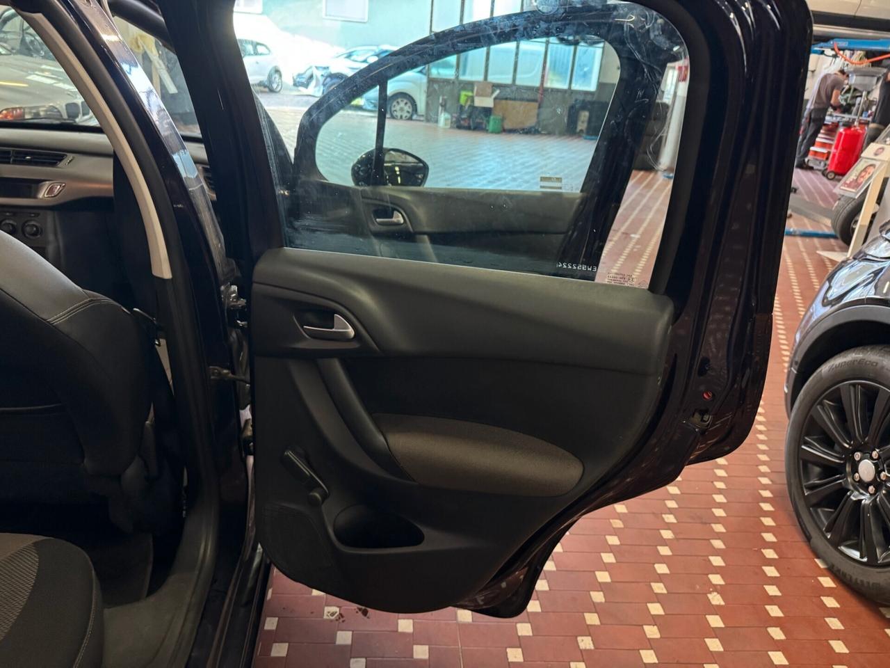 Citroen C3 1.2 PureTech 82 Exclusive - IDEALE PER NEOPATENTATI