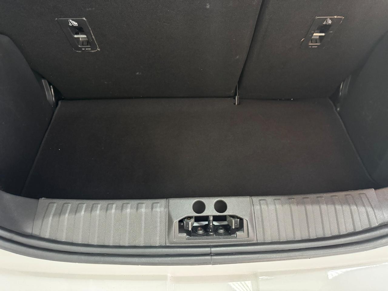 Ford Ka / 1.2 85 CV / Benzina / Neopatentati /