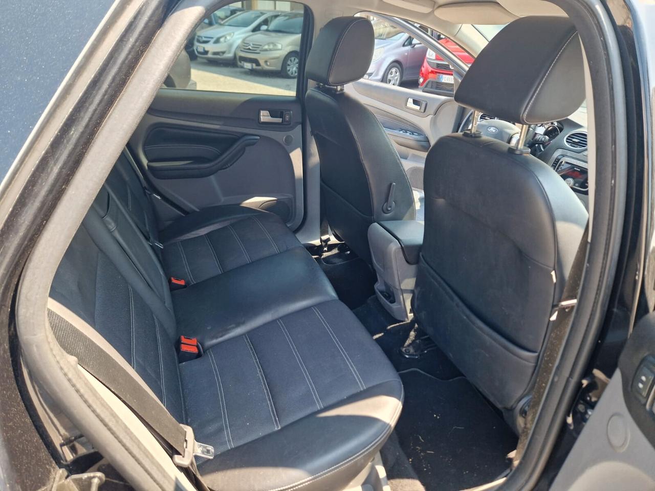 Ford Focus 1.6 TDCi (110CV) 5p. TITANIUM OK NEO PATENTATI