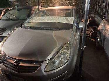 Opel Corsa 1.2 80CV 3 porte GPL-TECH Edition