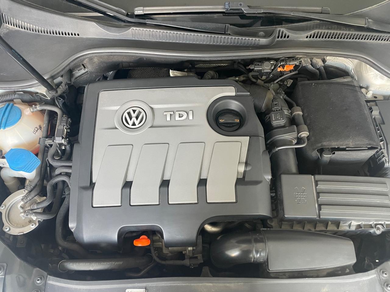VOLKSWAGEN GOLF 1.6 TDI 5P COMFORTLINE