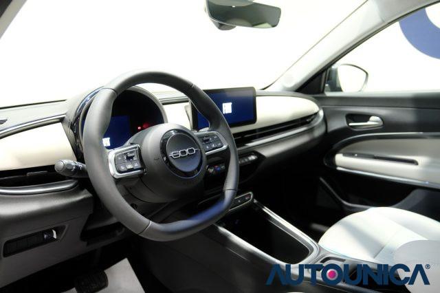 FIAT 600 HYBRID 100 CV DCT MHEV LA PRIMA NEOPATENTATI