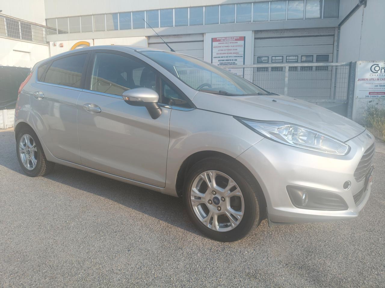 Ford Fiesta 1.5 TDCi 95CV 5 porte Titanium