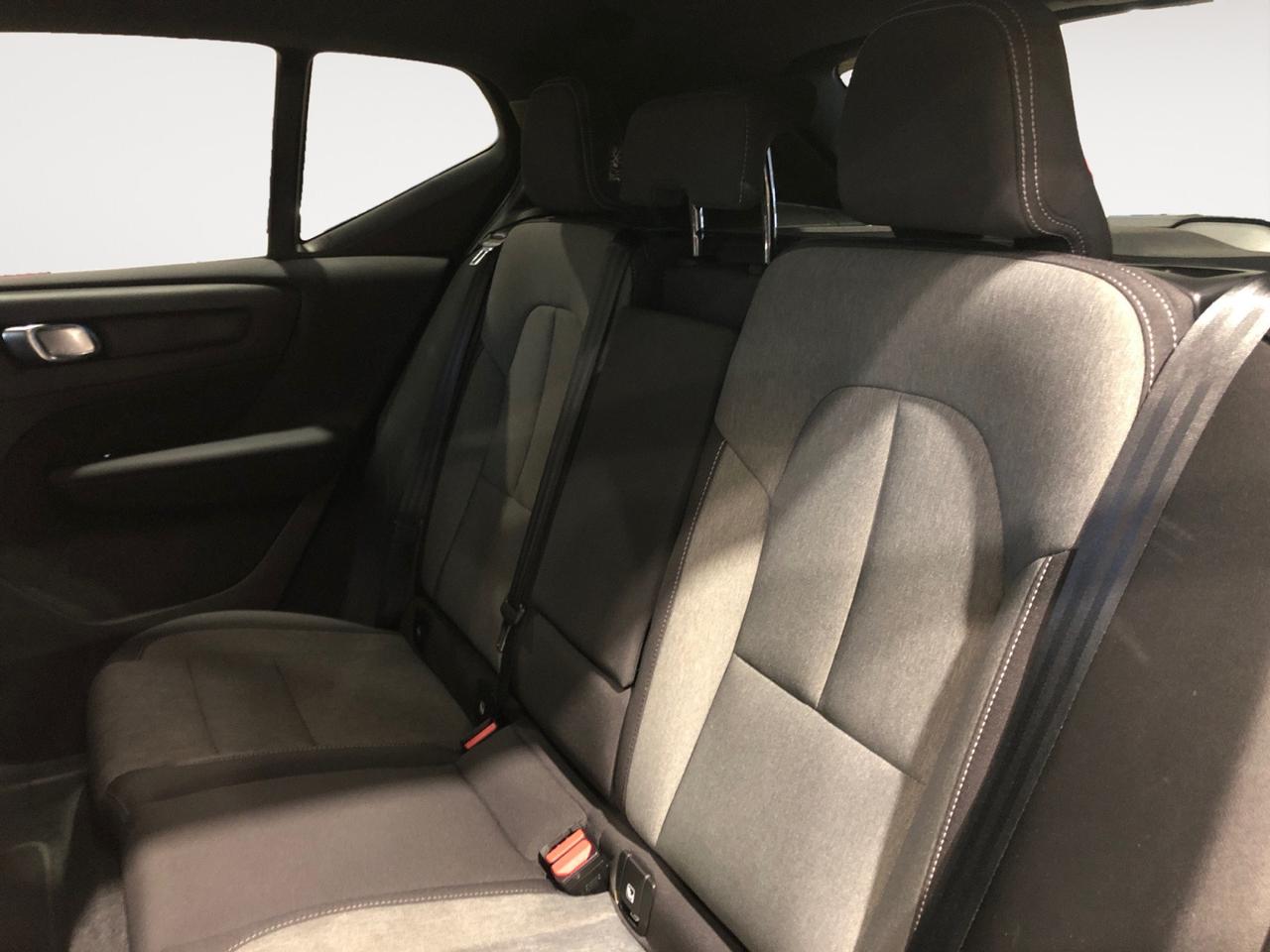 VOLVO XC40 2.0 b3 Core auto