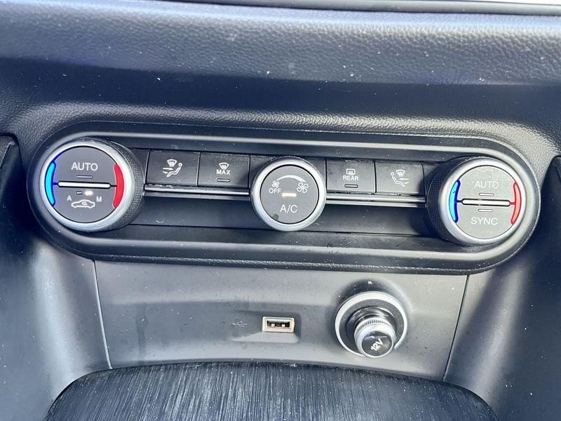 Alfa Romeo Stelvio 2.2 190 CV AT8 Q4-BLU MONTECARLO