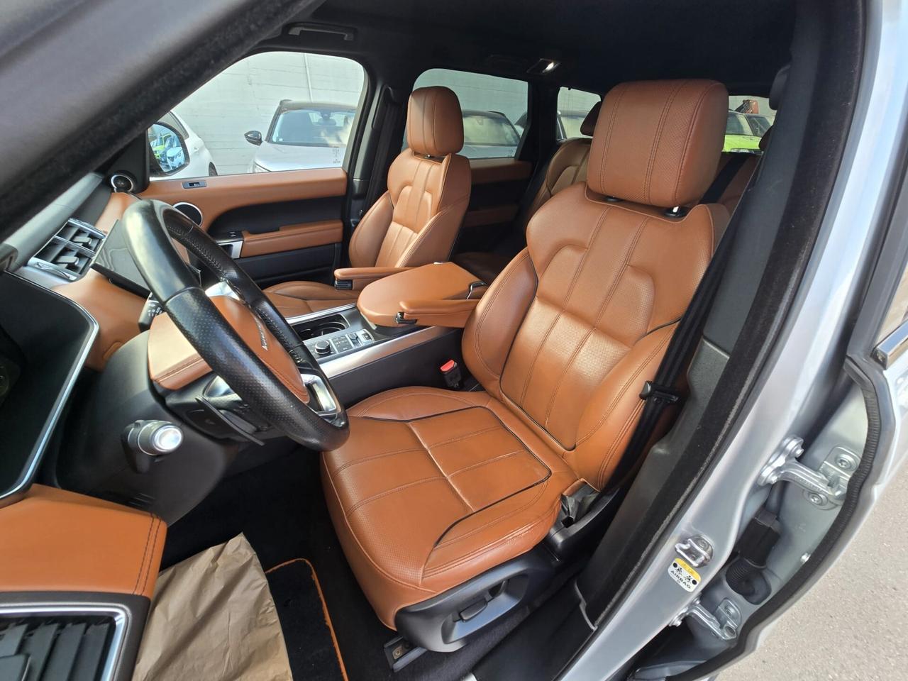 Land Rover Range Rover Sport AUTOBIOGRAFY CON MOTORE NUOVO
