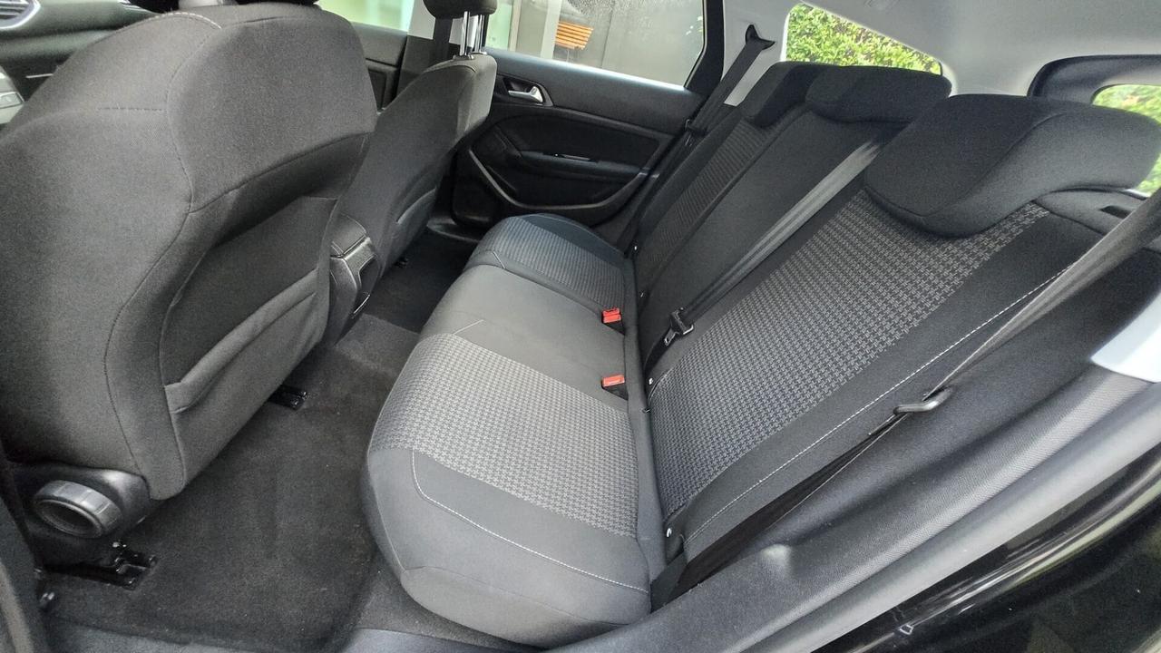 Peugeot 308 BlueHDi 130 S&S SW GT Line