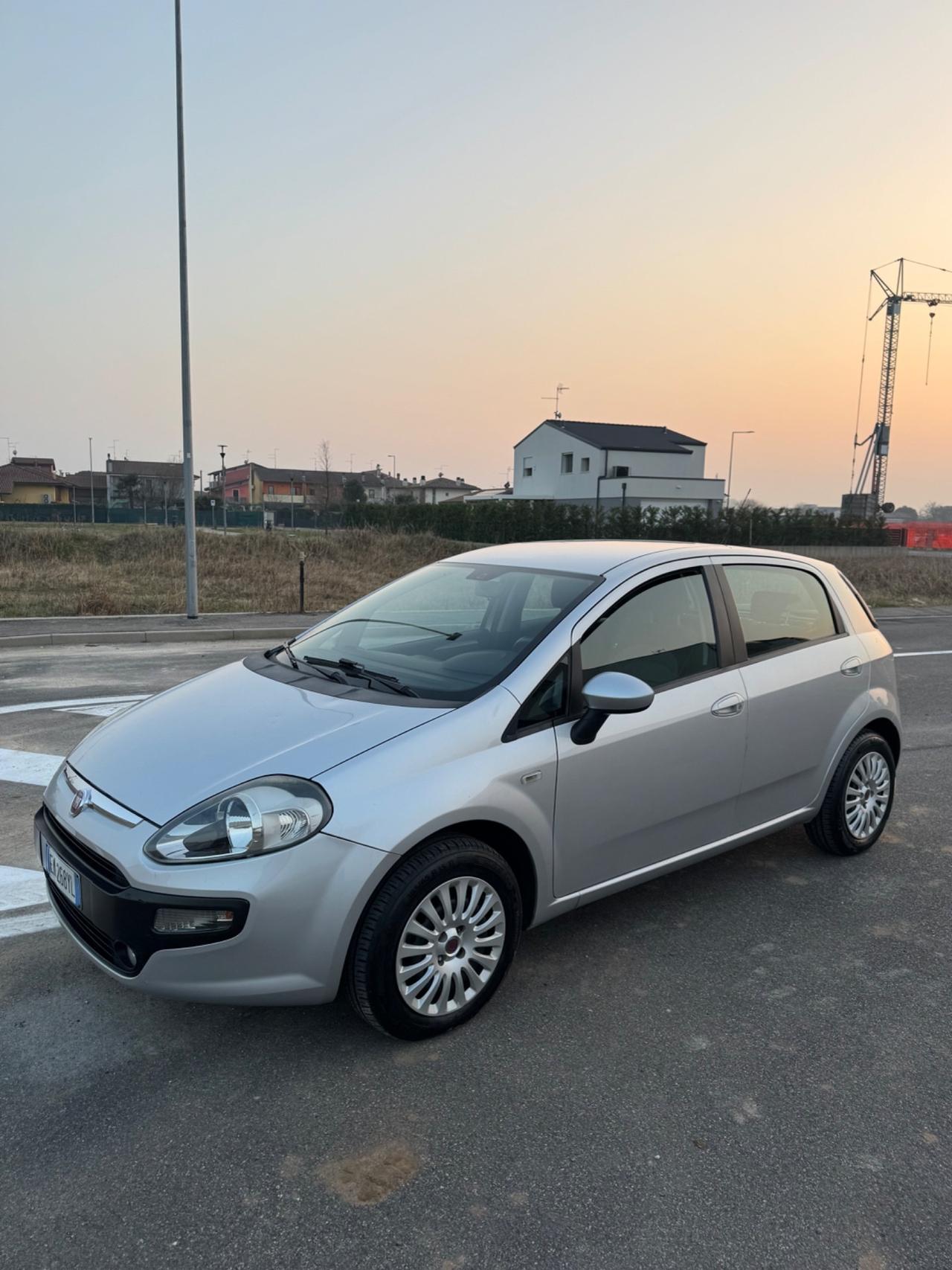Fiat Punto Evo 1.4 5 porte Dynamic GPL