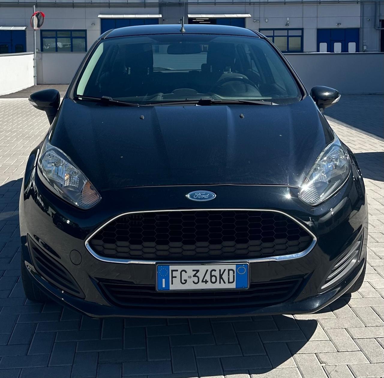 Ford Fiesta 1.5 TDCi 75CV 5 porte Titanium
