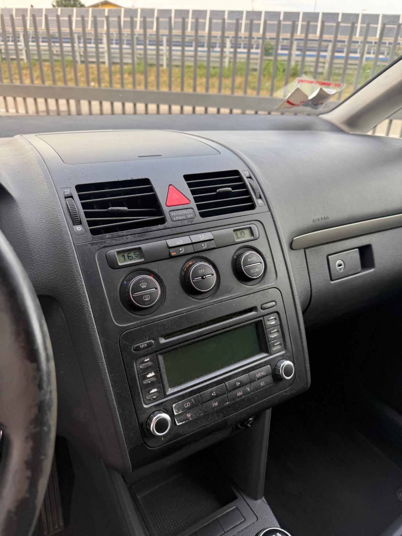 Volkswagen Touran 2.0 16V TDI Highline