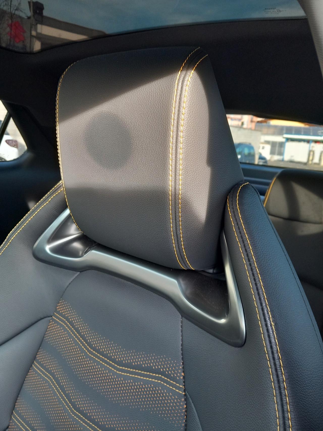 Toyota C-HR 2.0 PHEV Lounge Premiere