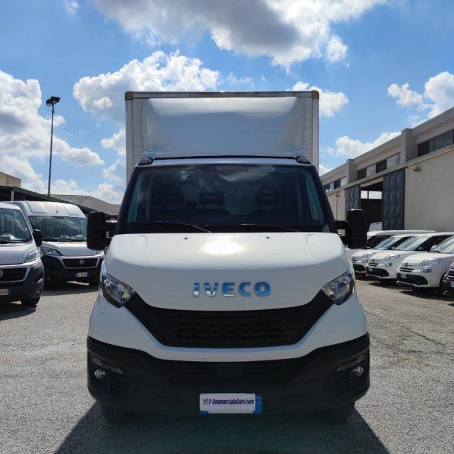 IVECO DAILY 35C14 FURGONE BOX CON SPONDA POSTERIORE 3 P