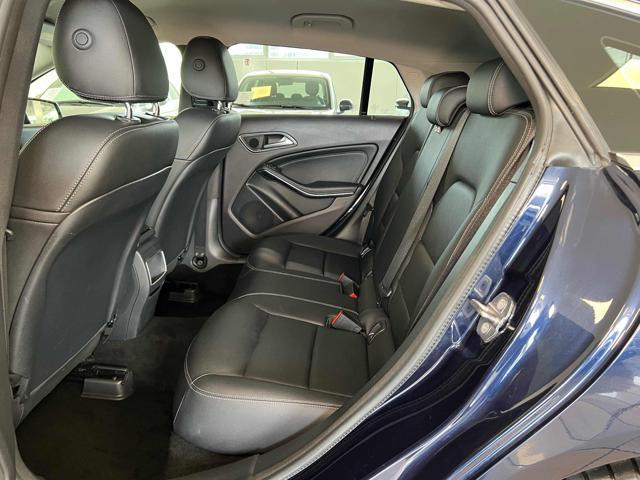 MERCEDES-BENZ CLA 200 d S.W. Automatic Premium