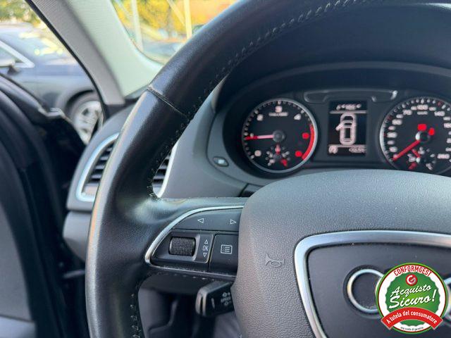 AUDI Q3 2.0 TDI 120 CV Business
