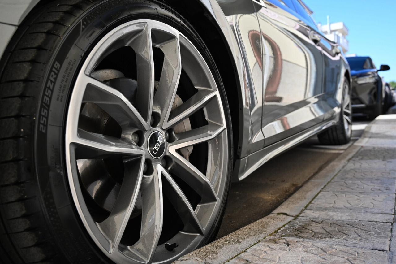 Audi A5 SPB 40 TDI S tronic line edition