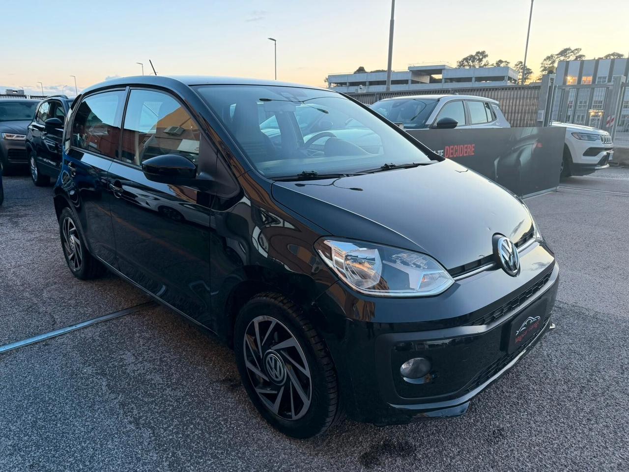 Volkswagen up! 1.0 75 CV 5p. high
