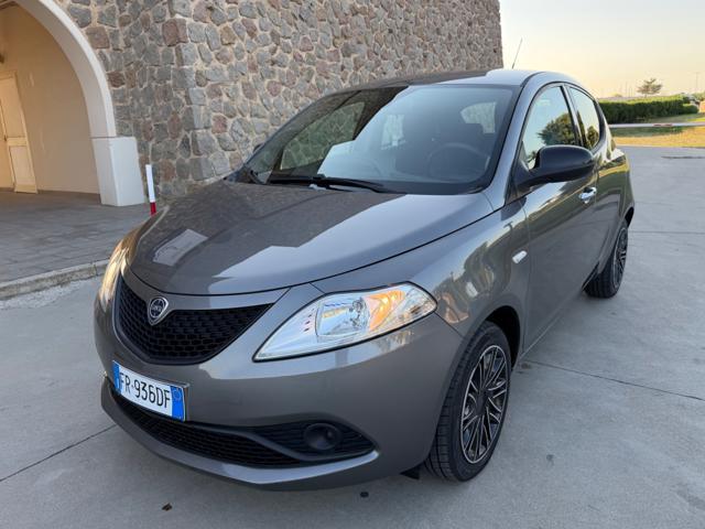 LANCIA Ypsilon 1.2 69CV GPL GOLD+SCHERMO+SENSORI+5 POSTI