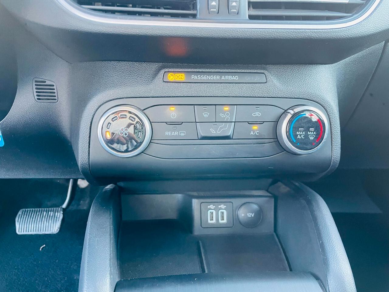 Ford Focus 1.5 EcoBlue 120 CV automatico SW ST-Line