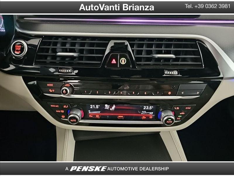 BMW Serie 5 520d Touring mhev 48V xdrive Msport auto