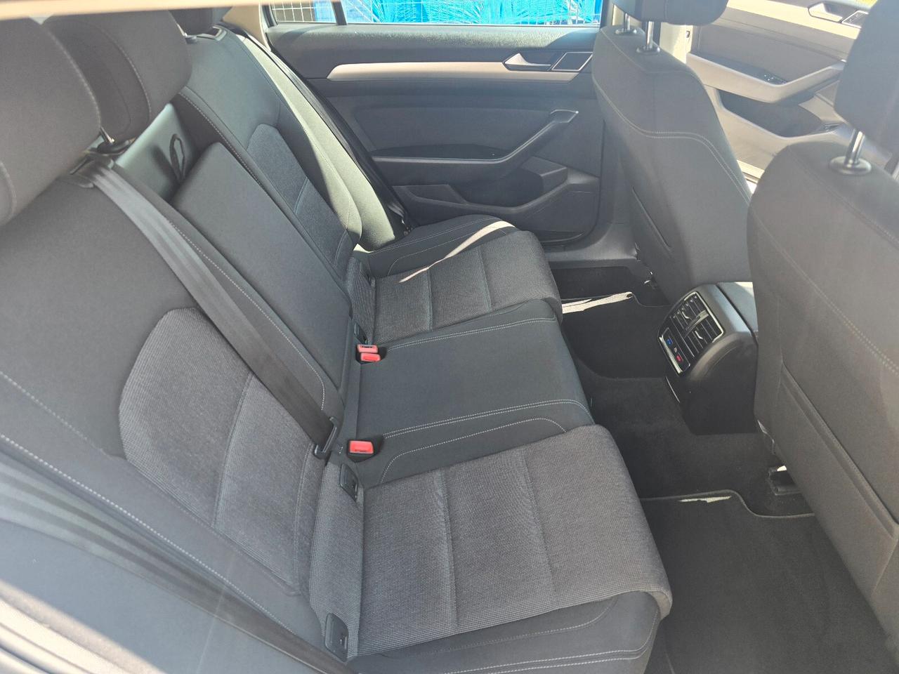 Volkswagen Passat Variant 2.0 TDI Business BlueMotion Tech.