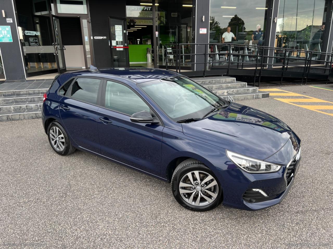 HYUNDAI i30 1.6 CRDi 115 CV DCT 5p. Business I.V.A. ESPOSTA