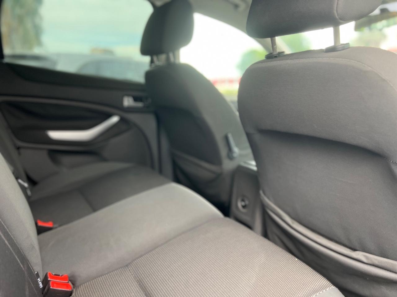Ford Kuga 2.0 TDCi 140cv SOLO 125.000 KM - 2010