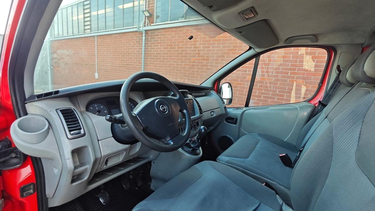 Opel Vivaro 27 2.0 CDTI 120CV PC-TN Combi Semivetrato M1