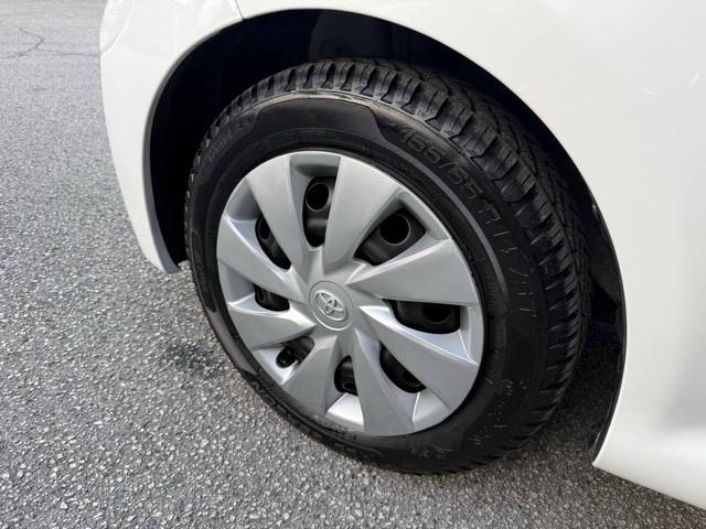TOYOTA Aygo 1.0 12V VVT-i 3 porte Lounge Connect