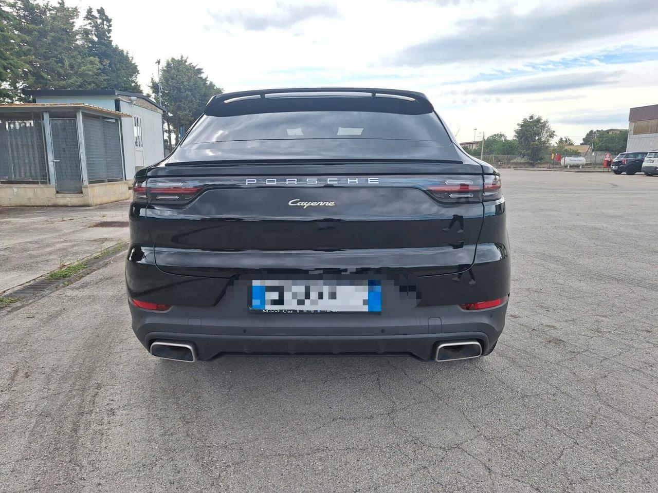 Porsche Cayenne 3.0 V6 E-Hybrid-BENZINA