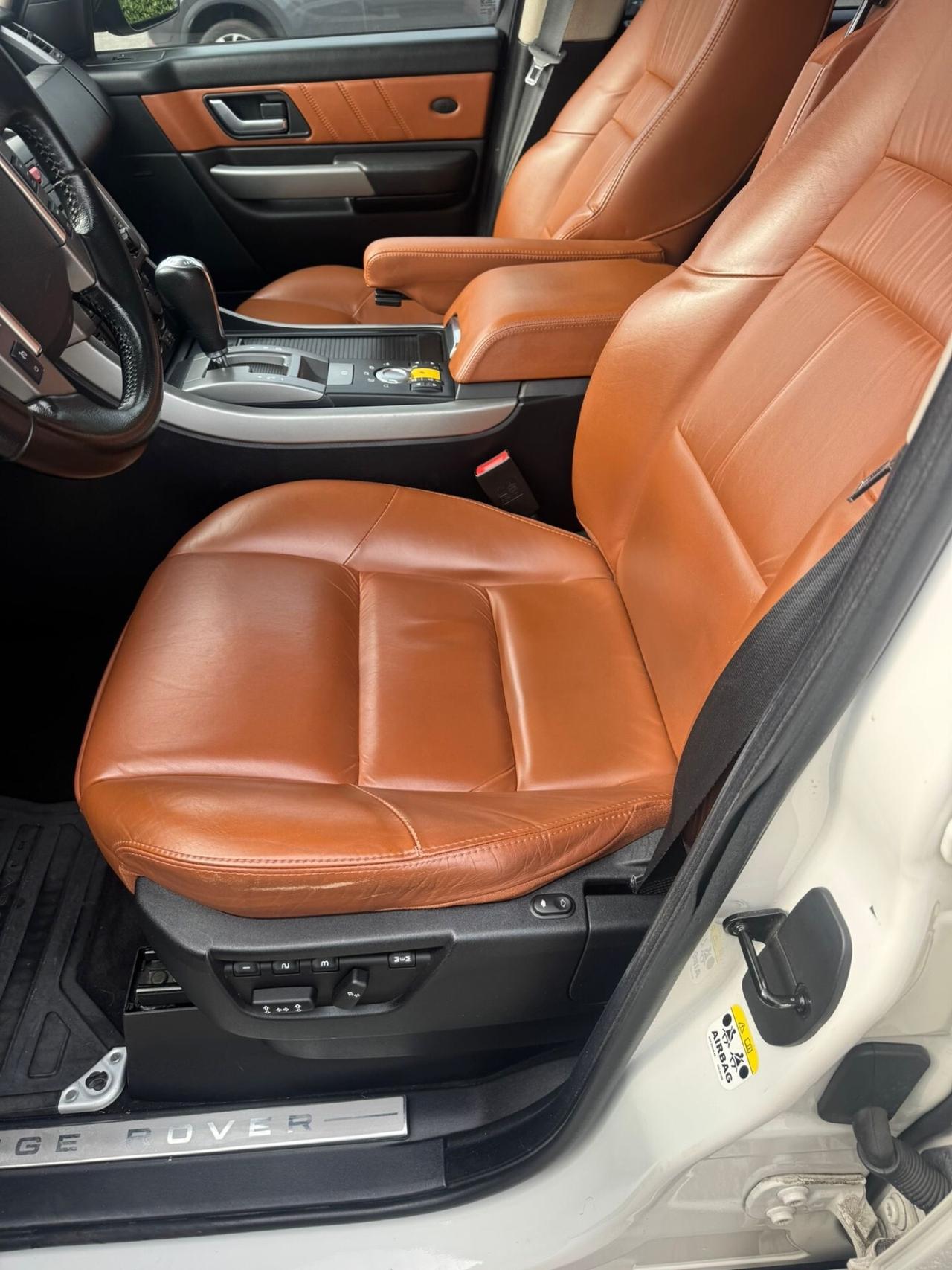Land Rover Range Sport 3.6 TDV8 HSE (200 kw)
