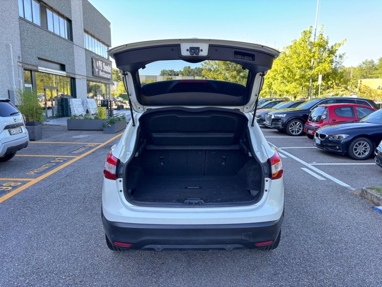 Nissan Qashqai 1.5 dCi Tekna*TETTO*360*
