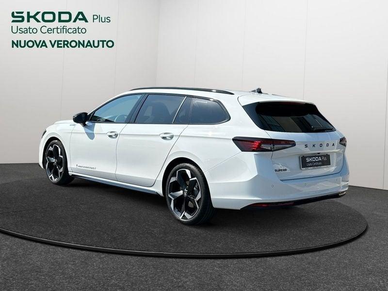 Skoda Superb Wagon Sportline 2,0 TDI 110 kW (150 CV) 7 marce - DSG
