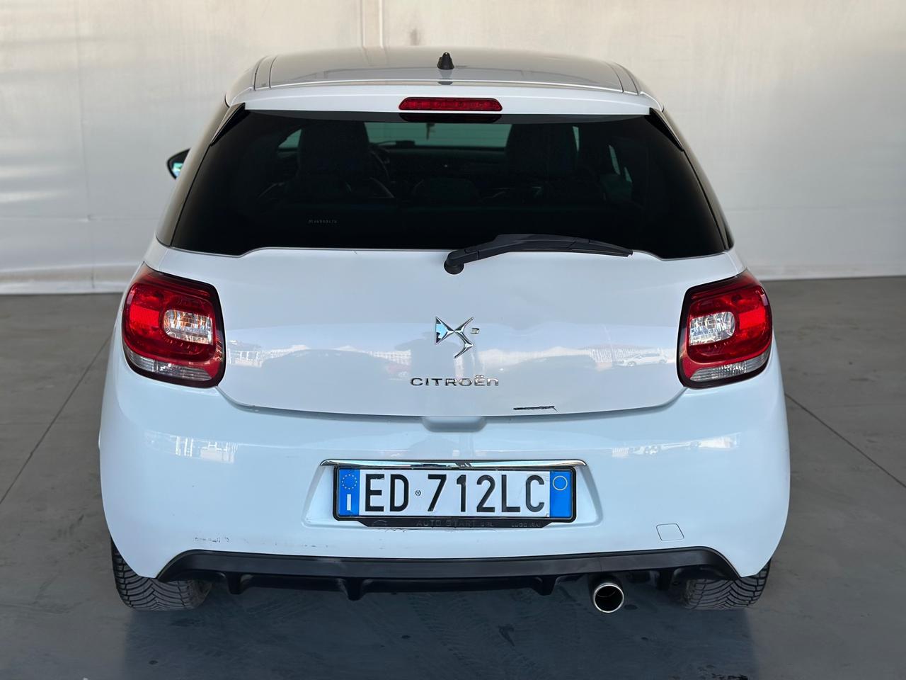 Citroen DS3 1.6 HDi Just Black 2011 x NEOPATENTATI