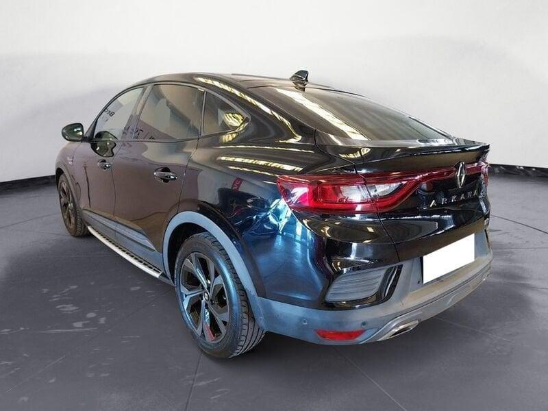 Renault Arkana 1.6 E-Tech full hybrid R.S. Line Auto 1.6 E-Tech full hybrid R.S. Line 145cv
