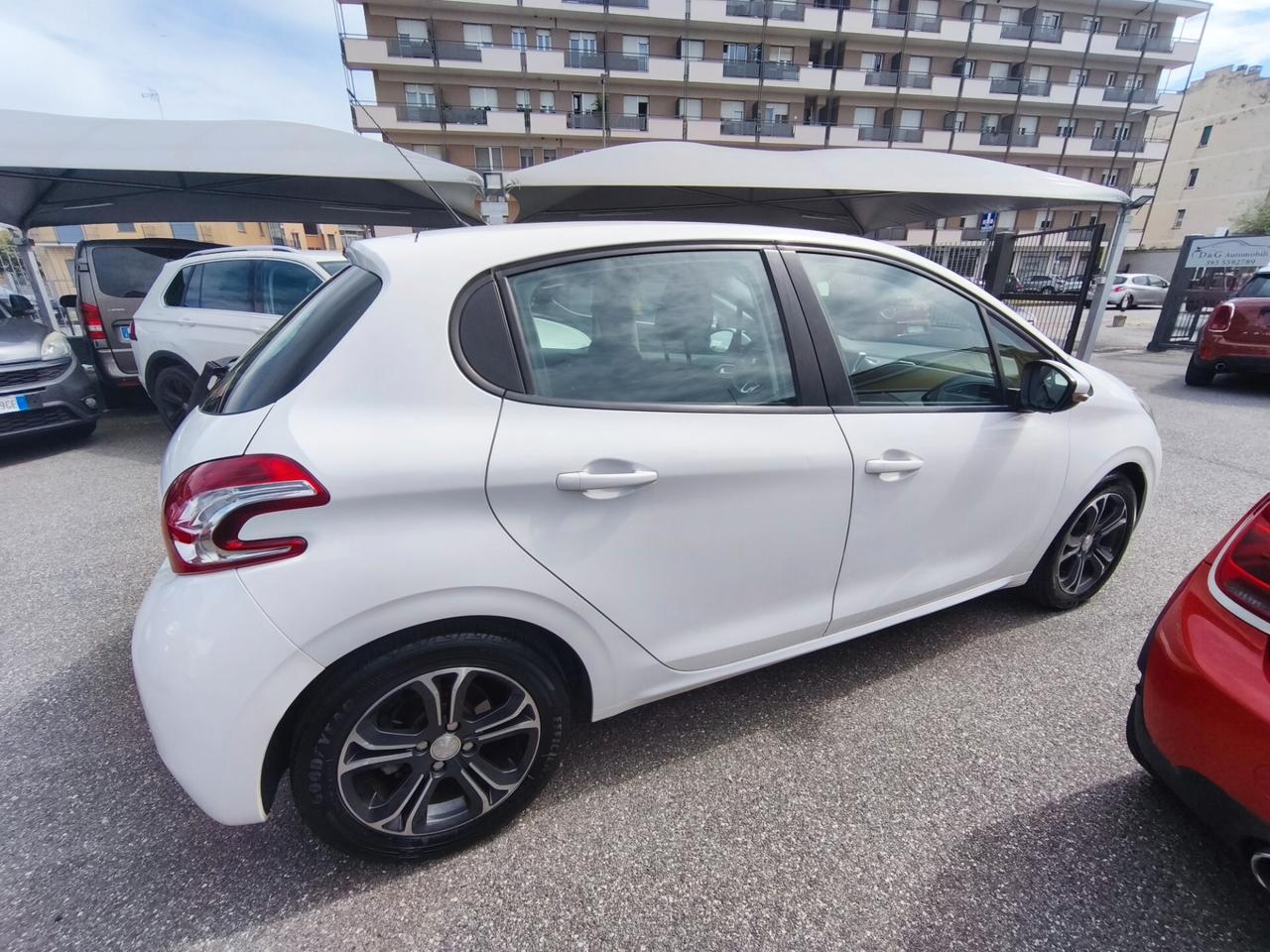 Peugeot 208 1.4 VTi 95 CV 5p. GPL Allure