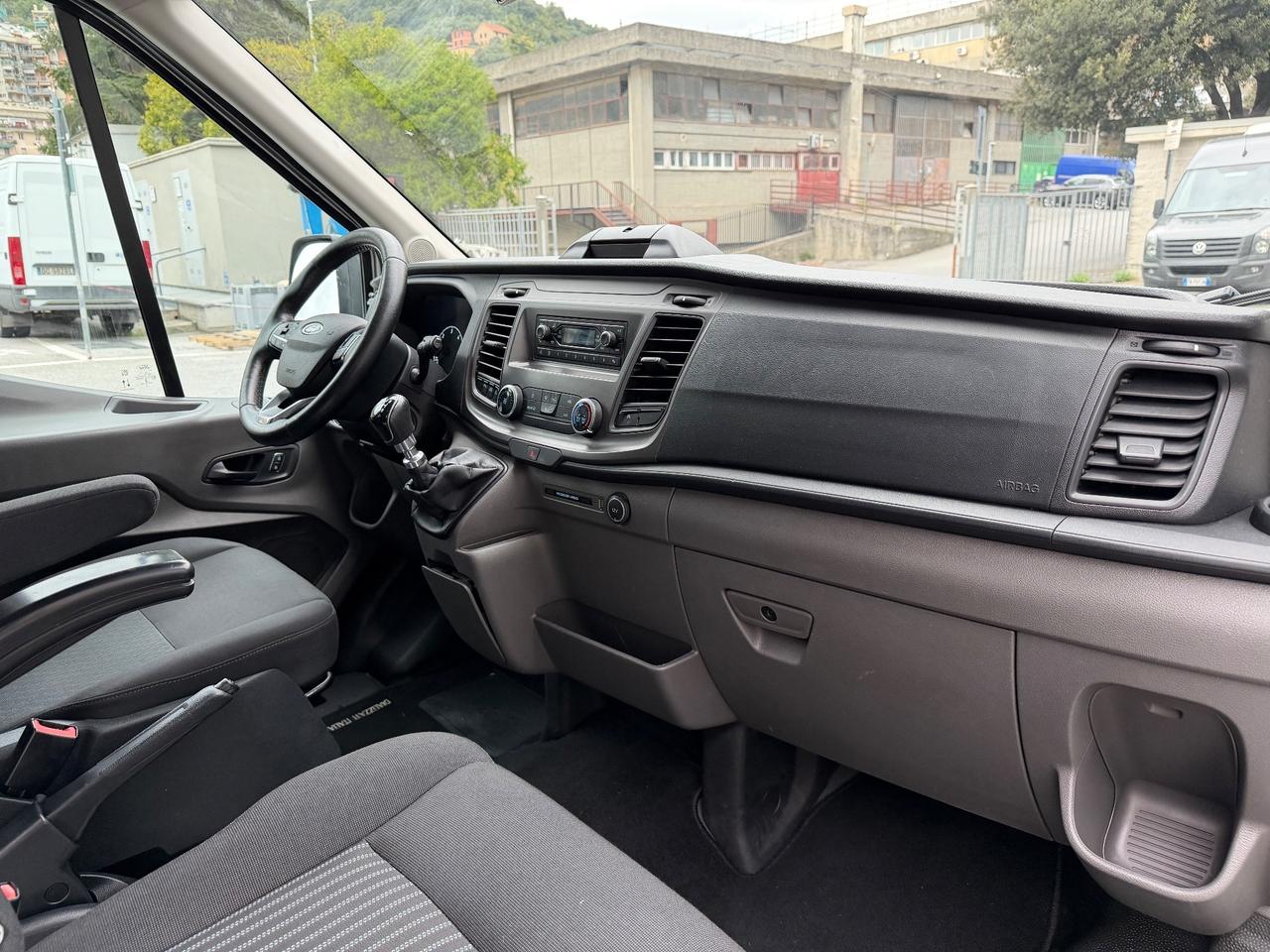Ford Transit 330 2.0TDCi EcoBlue 130CV EURO 6