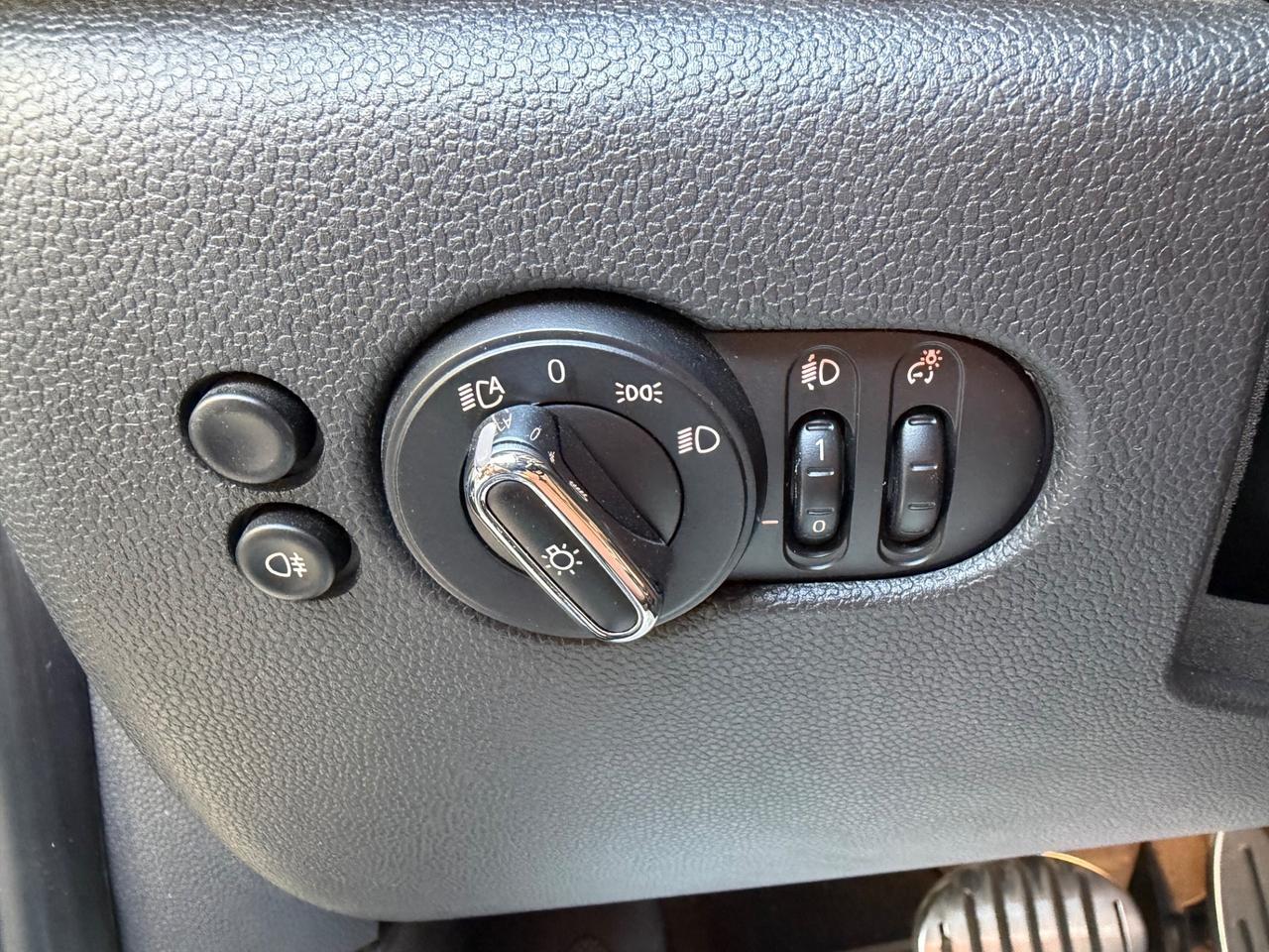 Mini Cooper S 2.0 178 Cv f55 5 porte Essential Trim