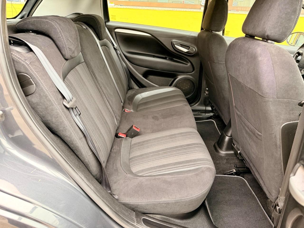 Fiat Punto Evo 1.3mjt 70kw OK NEOPATENTATI UNIPROP