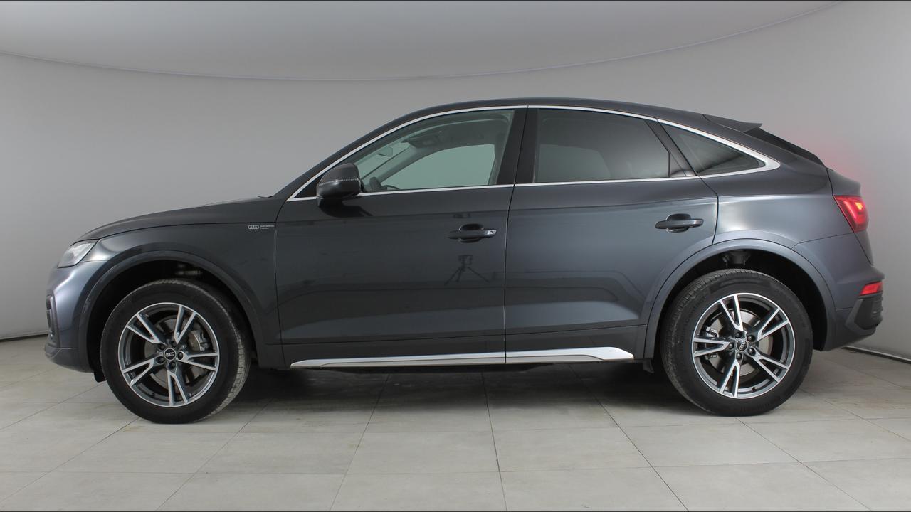 AUDI Q5 I Sportback 2021 - Q5 Sportback 40 2.0 tdi mhev 12V Business Advanced quattro s-tronic