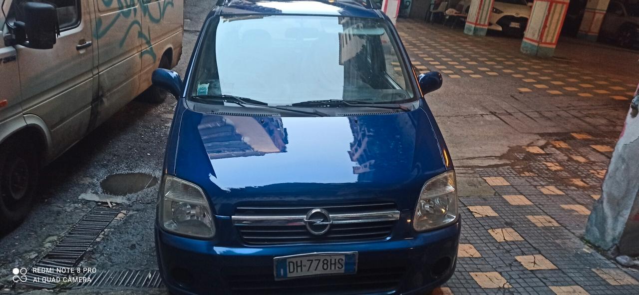 Opel Agila 1.0 12V Club