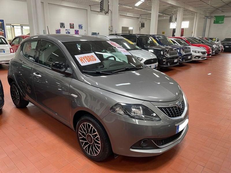 Lancia Ypsilon 1.0 FireFly 5 porte S&S Hybrid Platino - KM 0 !! ULTIMA RIMASTA!!!