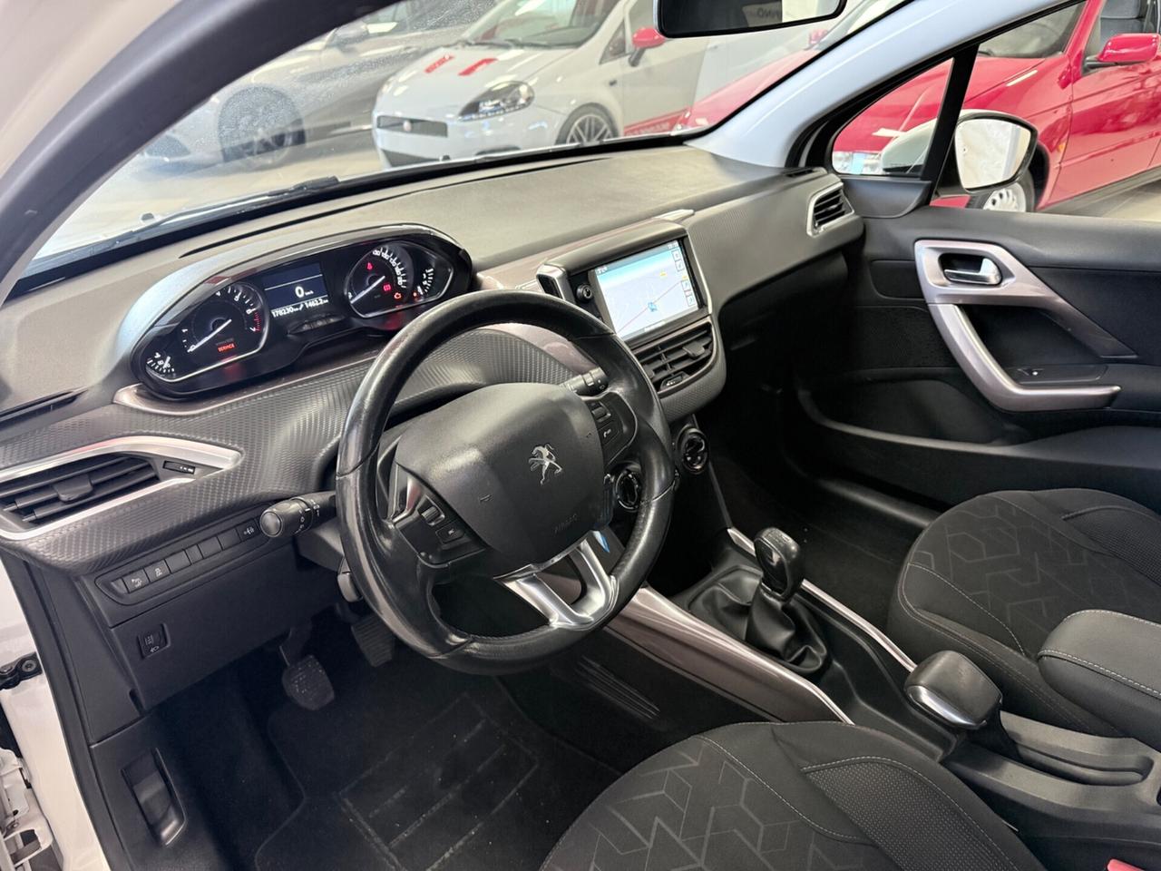 Peugeot 2008 PureTech 82 Allure