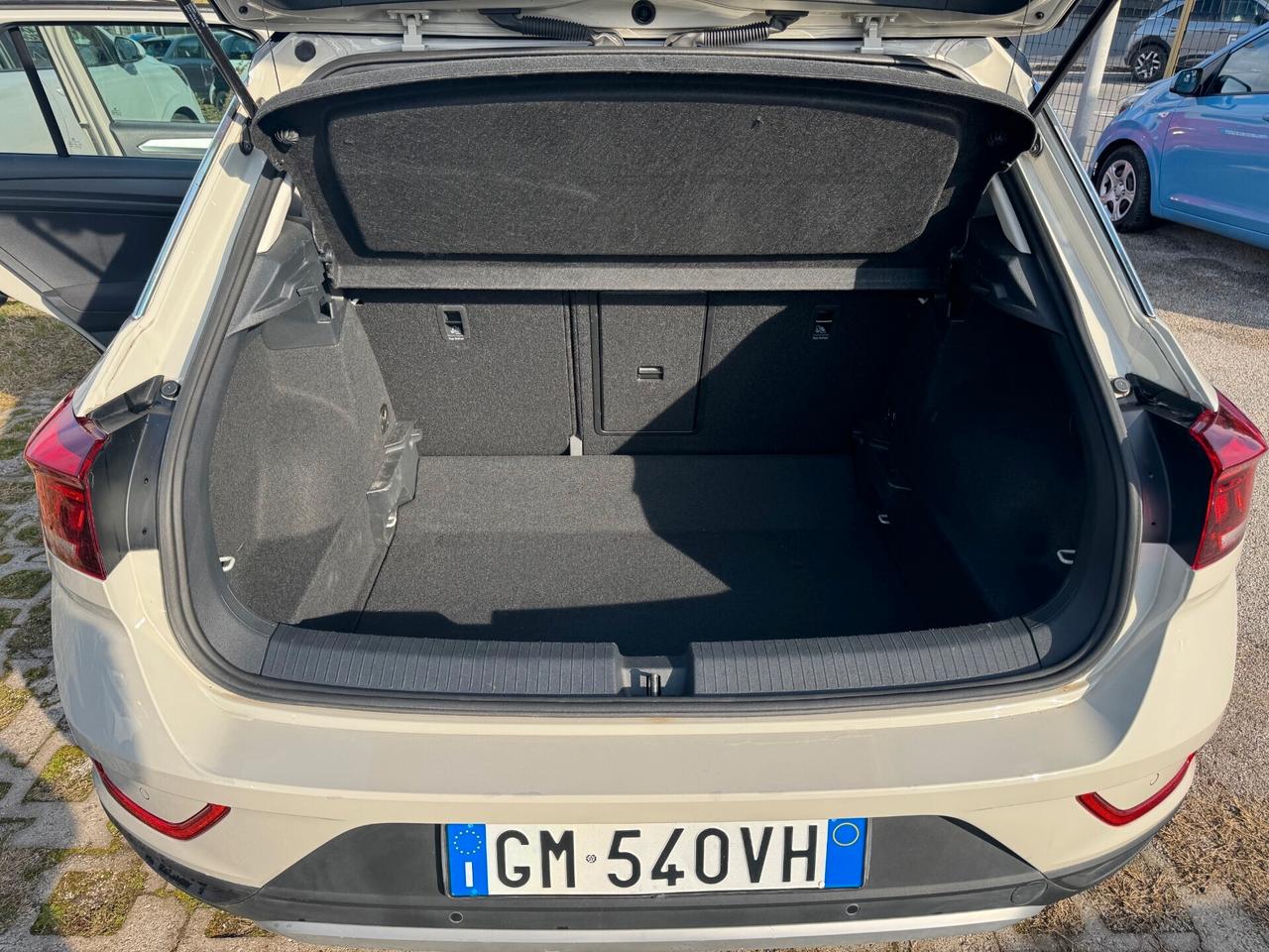 Volkswagen T-Roc 1.0cc TSI 110cv LIFE