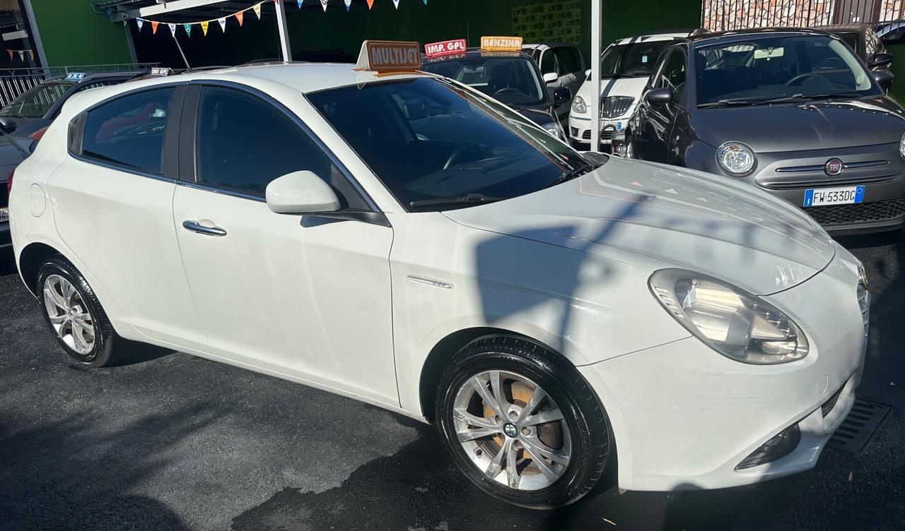 Alfa Romeo Giulietta 1.6 JTDm-2 105 CV Distinctive 2010