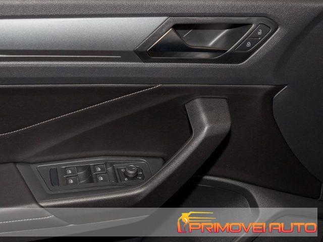 VOLKSWAGEN T-Roc Cabriolet 1.5 TSI ACT DSG Style