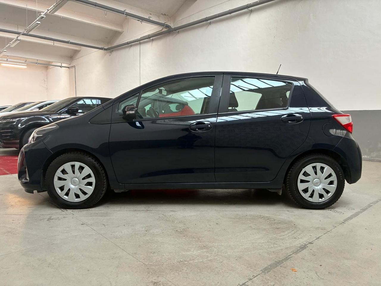 Toyota Yaris TREND GREY EDITION