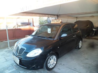 Lancia Ypsilon 1.3 MJT 90 CV MomoDesign 07